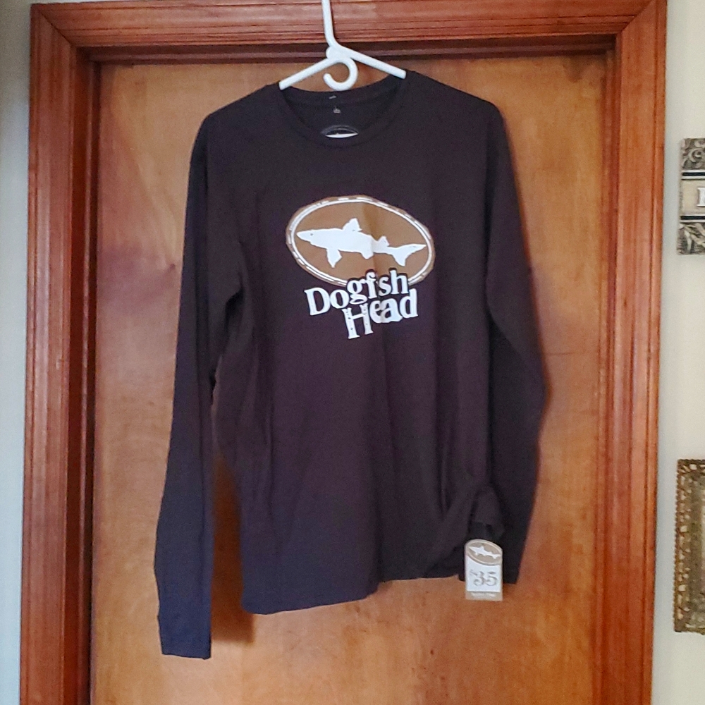mens Medium Dogfish Head short brand new with tags